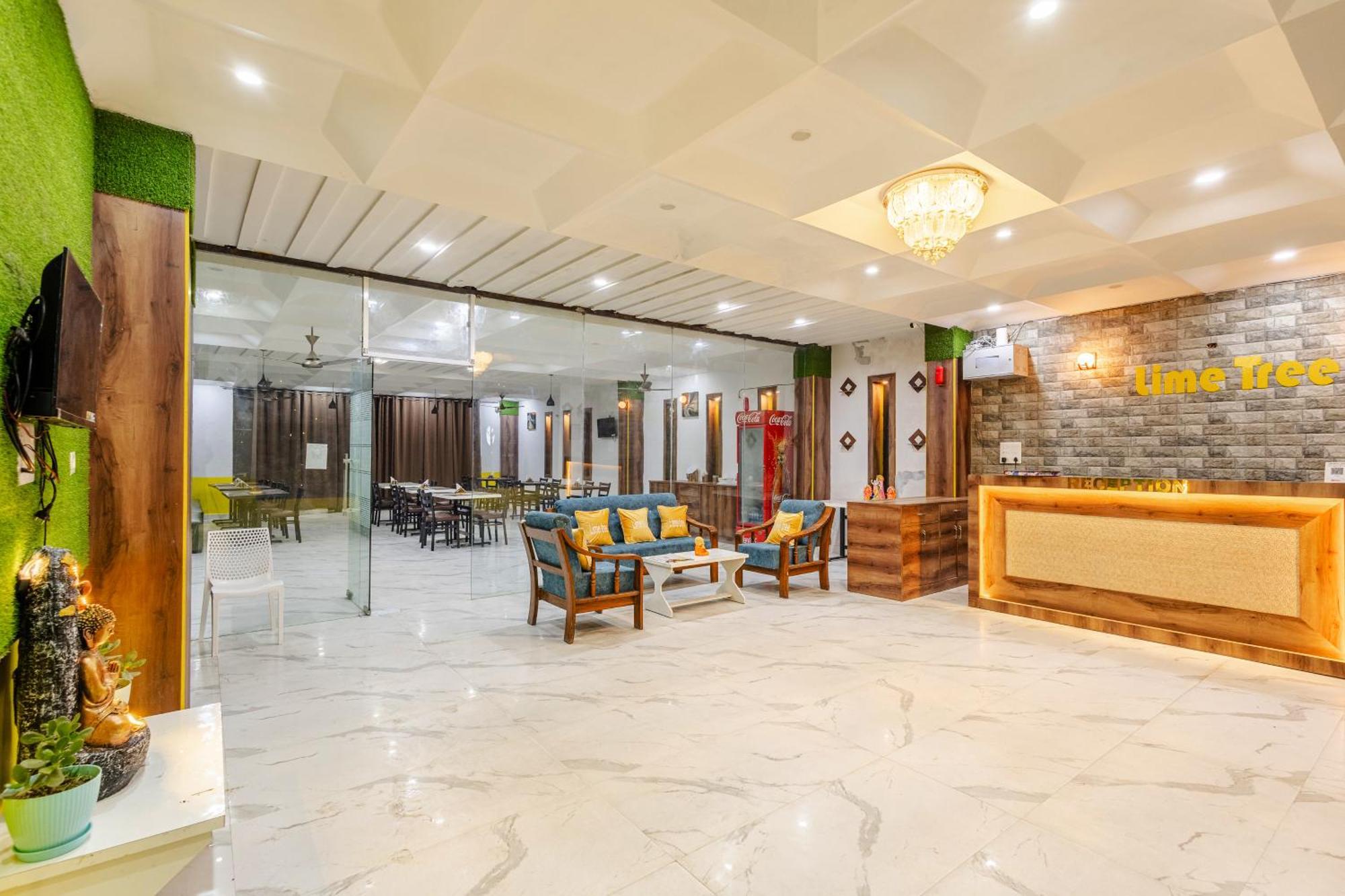 Lime Tree Hotel And Banquet Vrindāvan Dış mekan fotoğraf