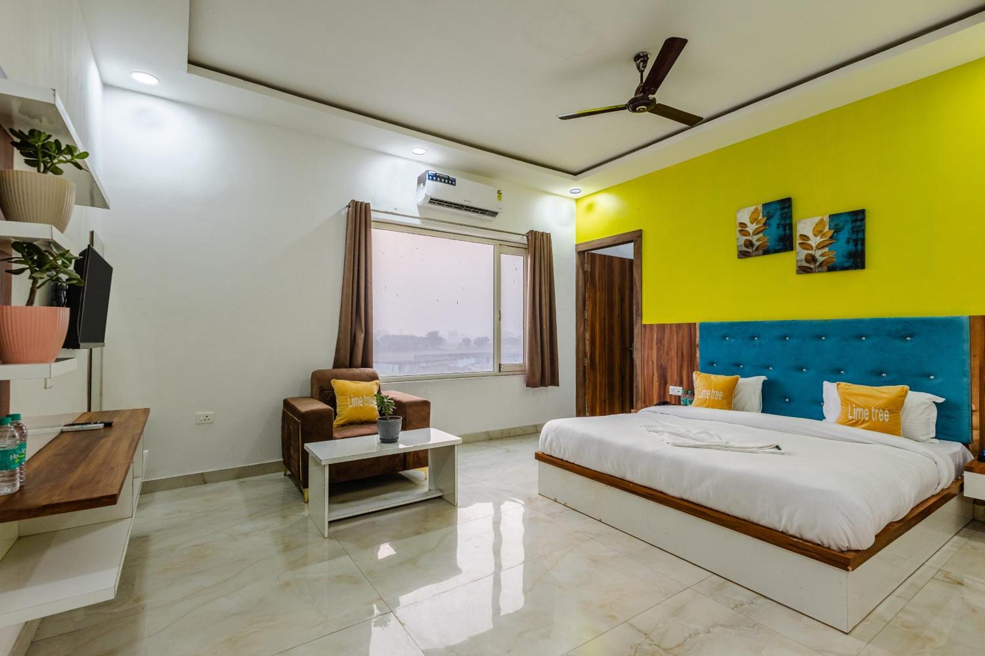 Lime Tree Hotel And Banquet Vrindāvan Dış mekan fotoğraf